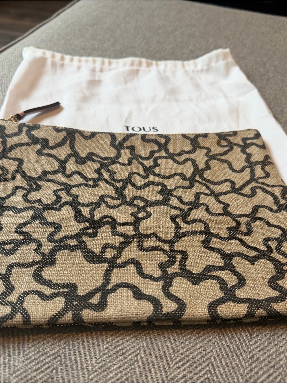 Tous Beige Canvas Zip Pouch with Black Abstract Print - Picture 2 of 7